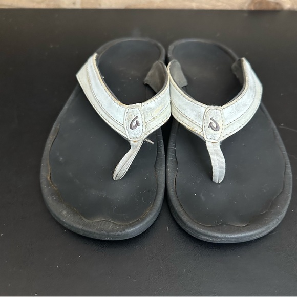 OluKai Ohana Women’s Flip Flops Sandals White Beach Weekend Relax Size 9 Thongs - Picture 5 of 13